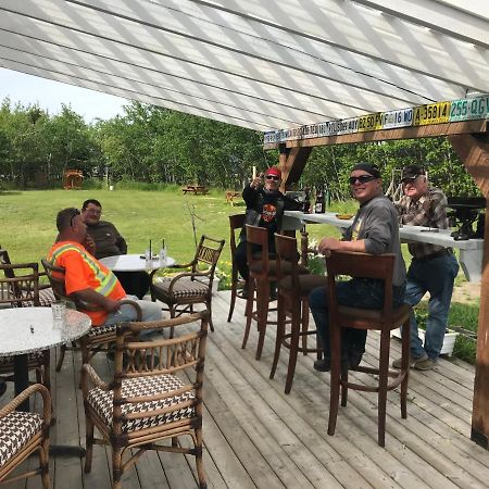 Tagish Six Mile River Resort מראה חיצוני תמונה