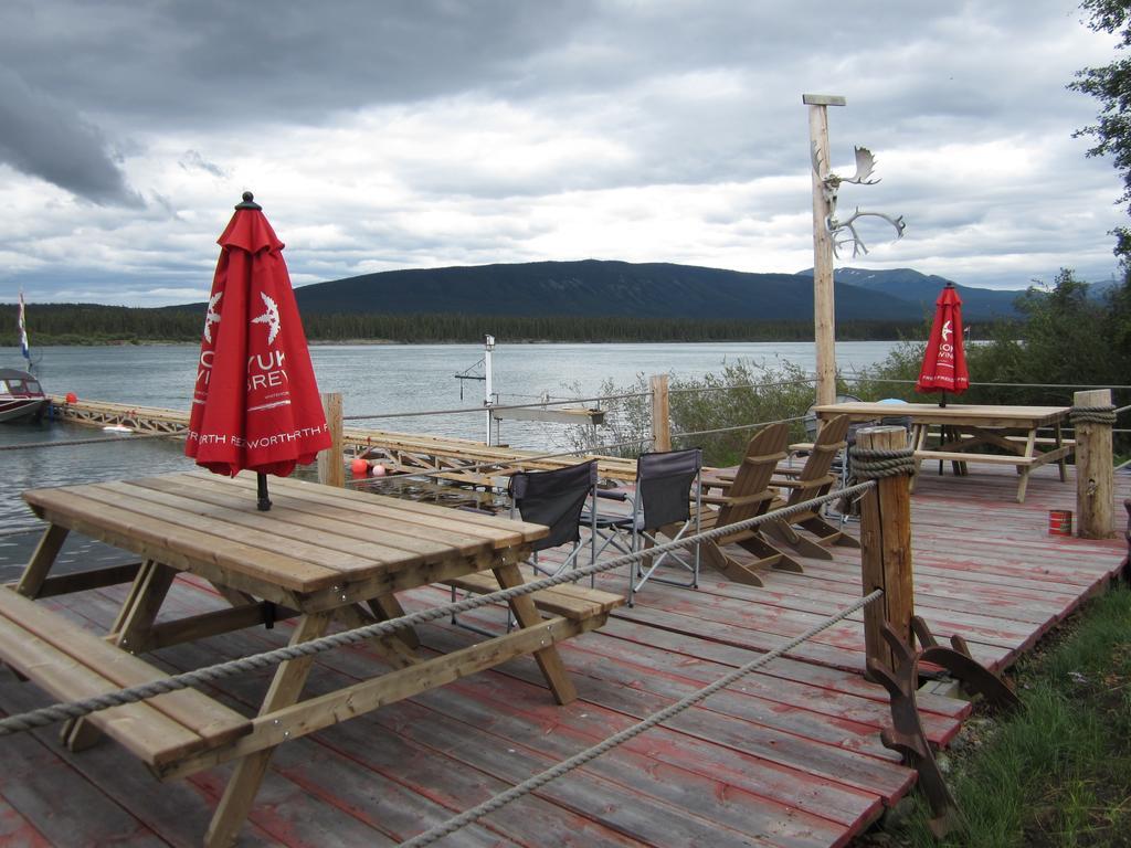 Tagish Six Mile River Resort חדר תמונה