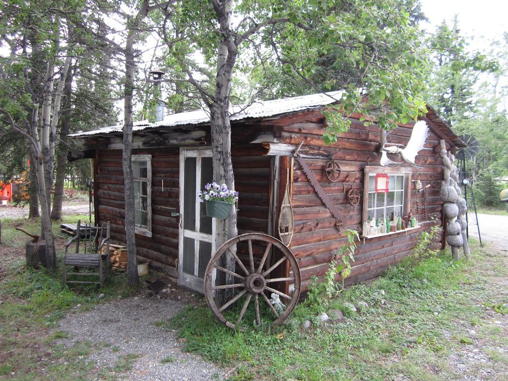 Tagish Six Mile River Resort מראה חיצוני תמונה